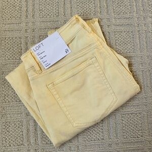 Loft Butter Yellow Curvy Skinny Jeans Brand New